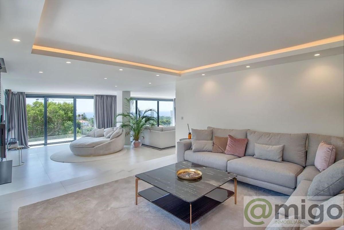 For sale of villa in Marbella