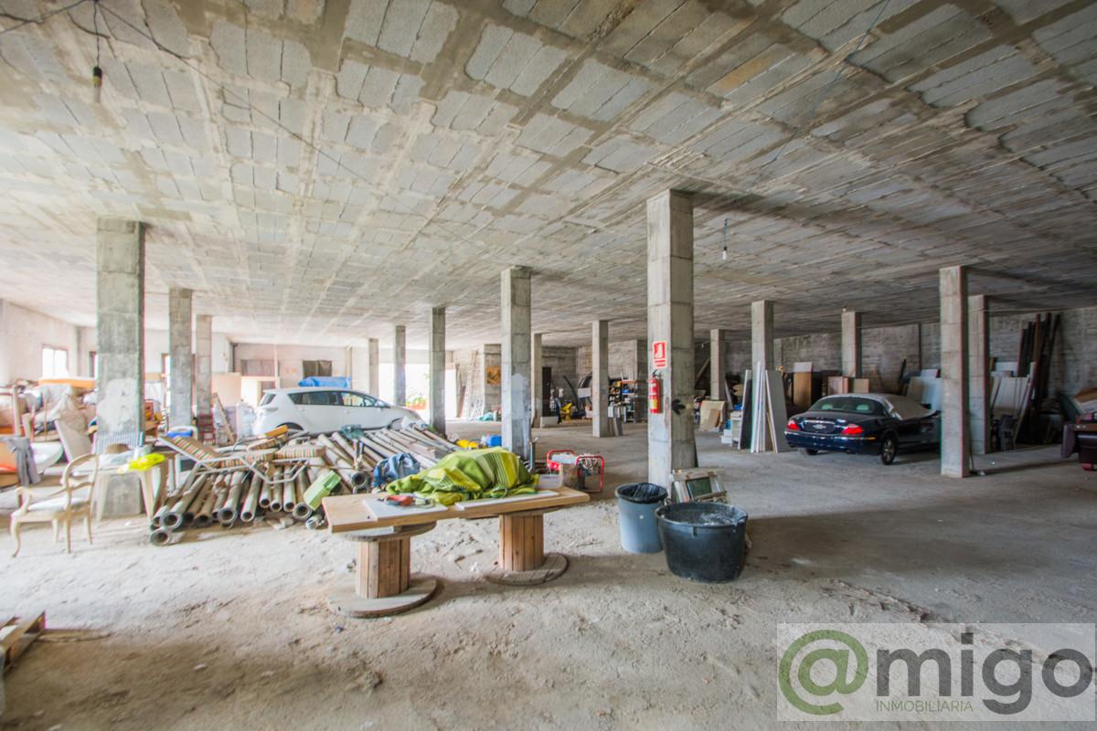 For sale of commercial in Marbella
