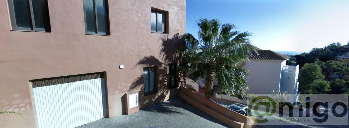 For sale of commercial in Marbella