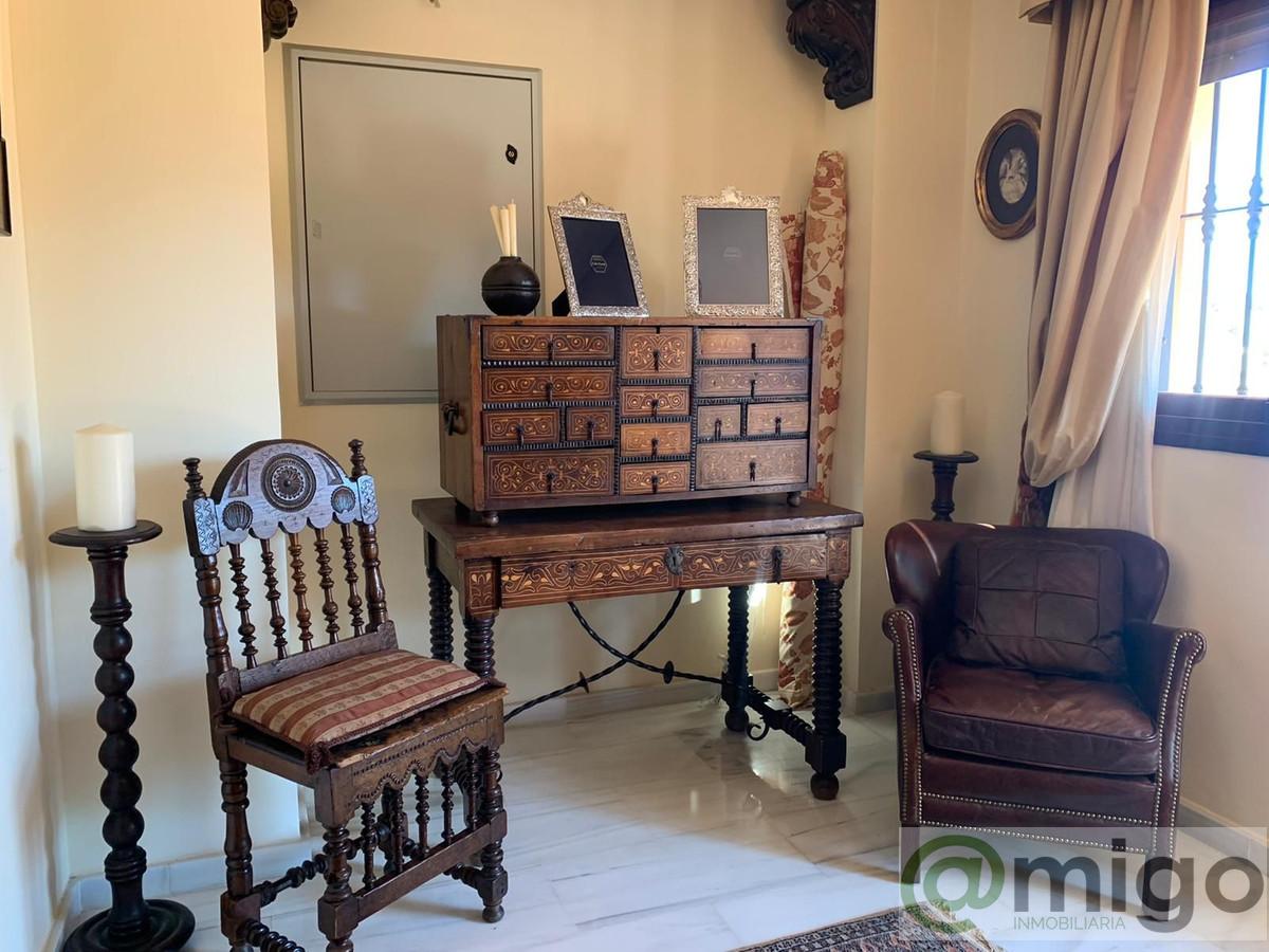 For sale of villa in Málaga Este