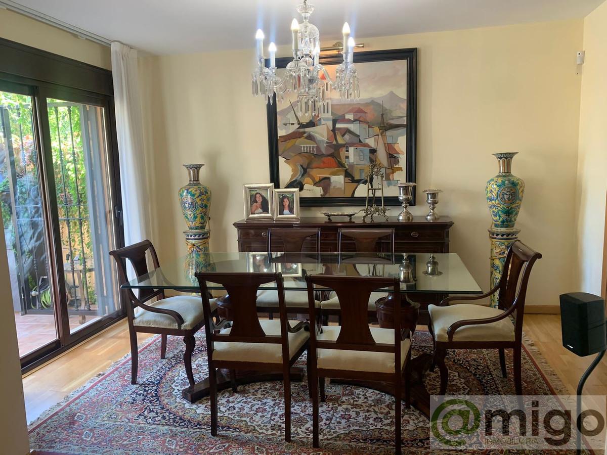 For sale of villa in Málaga Este