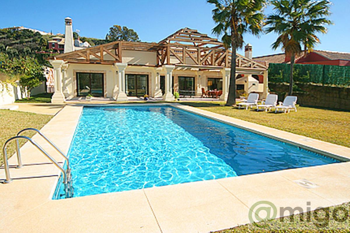 For sale of villa in Mijas Golf