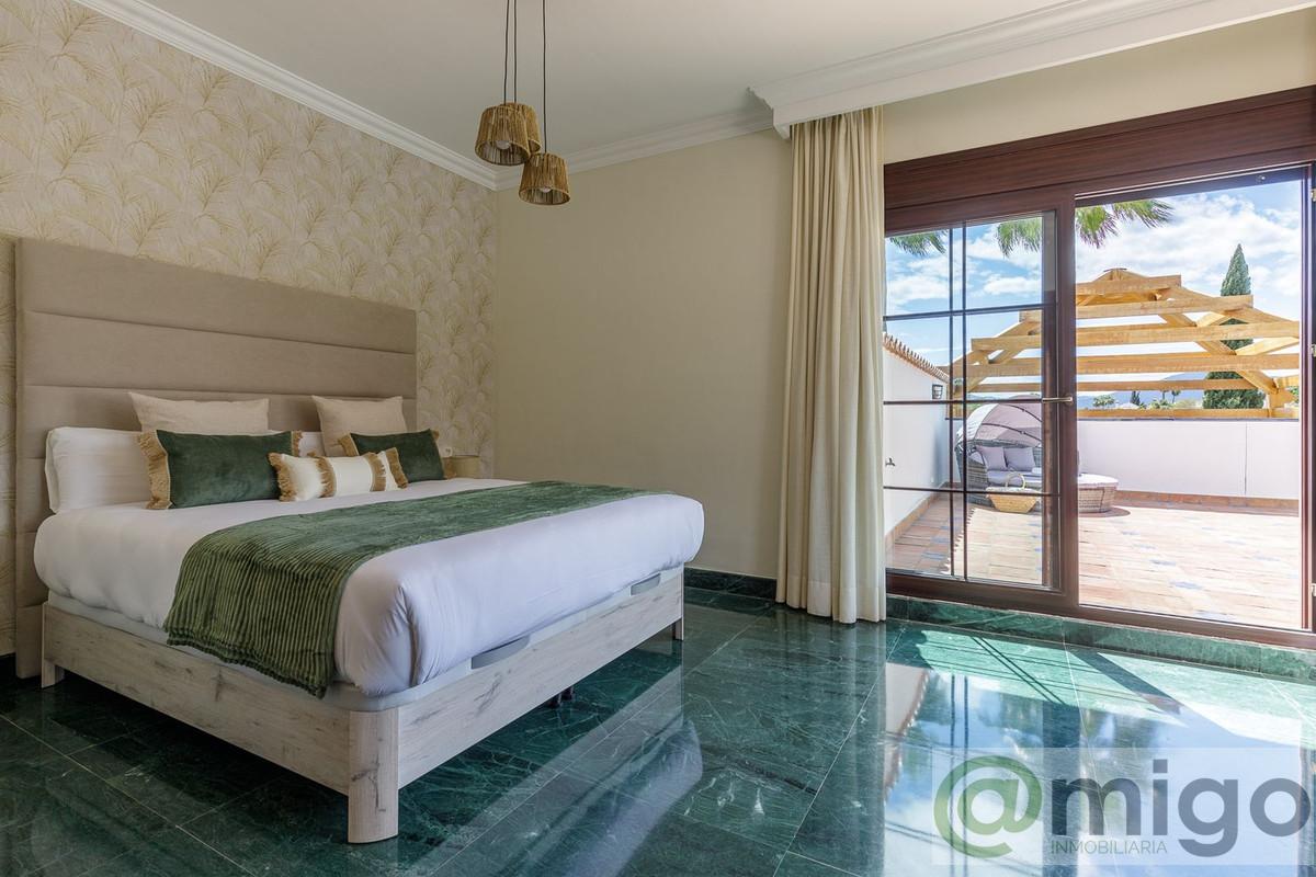 For sale of villa in Mijas Golf