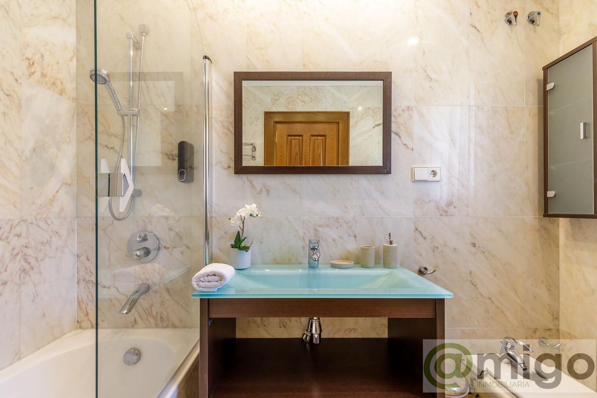 For sale of villa in Mijas Golf