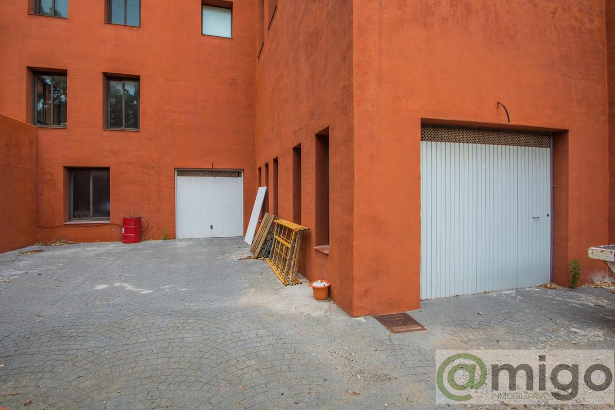 For sale of commercial in Marbella