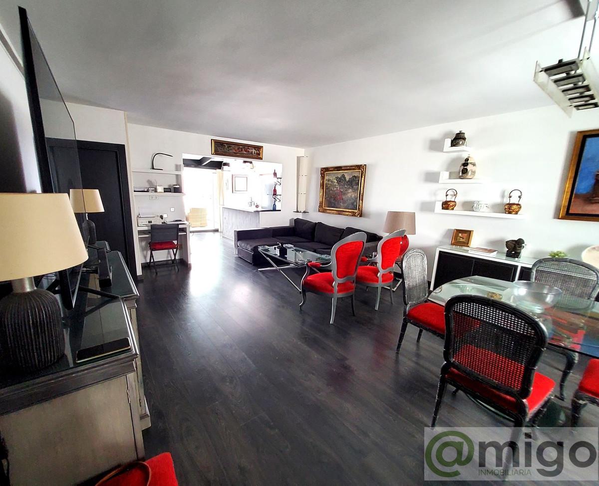 For sale of penthouse in Marbella