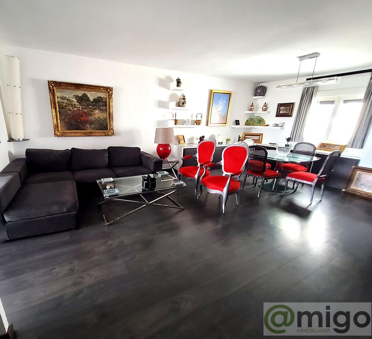 For sale of penthouse in Marbella