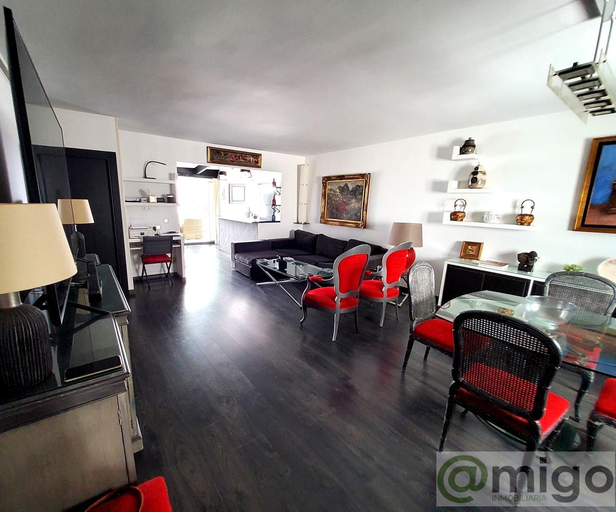 For sale of penthouse in Marbella