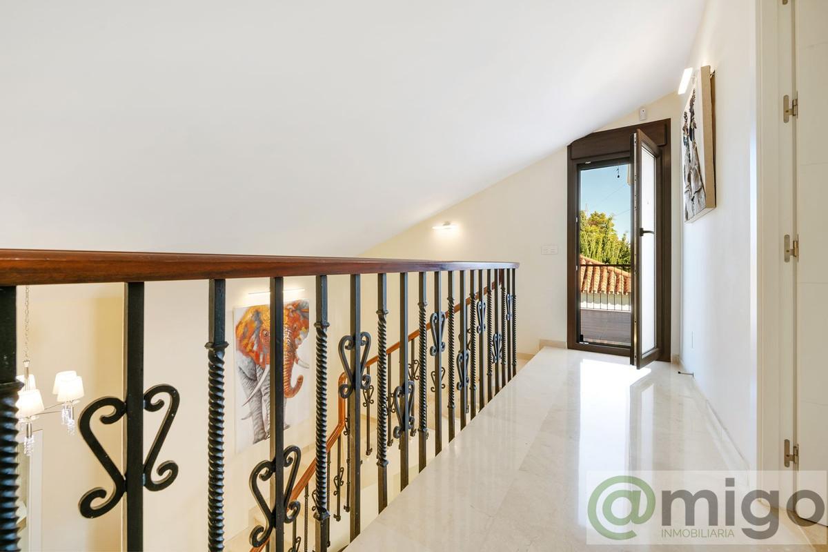 Venta de villa en Atalaya