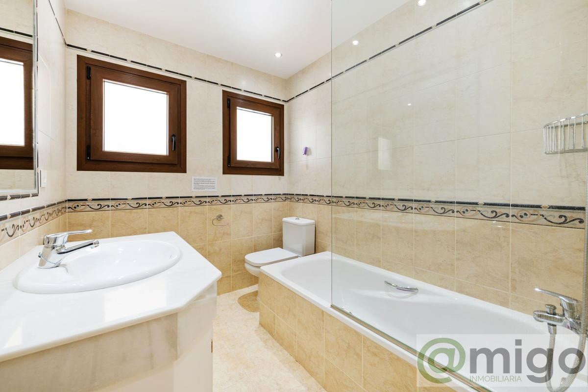 Venta de villa en Atalaya