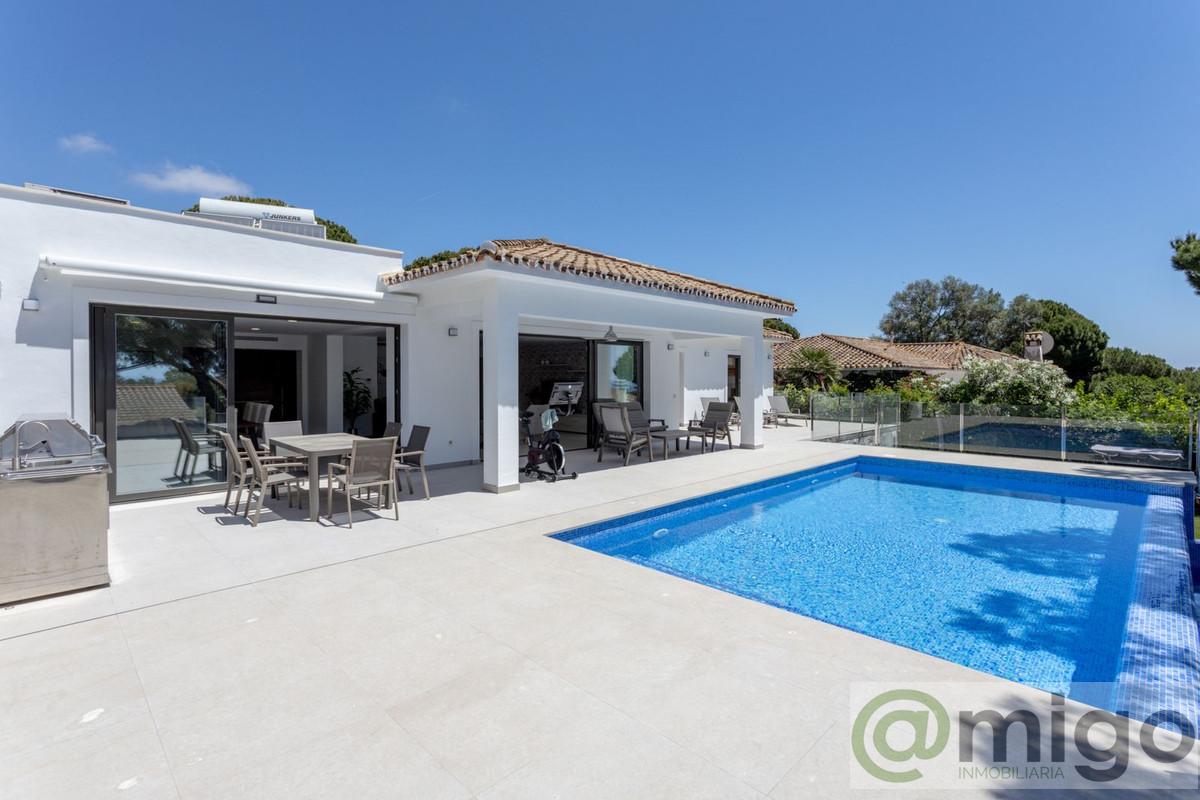 For sale of villa in Marbella