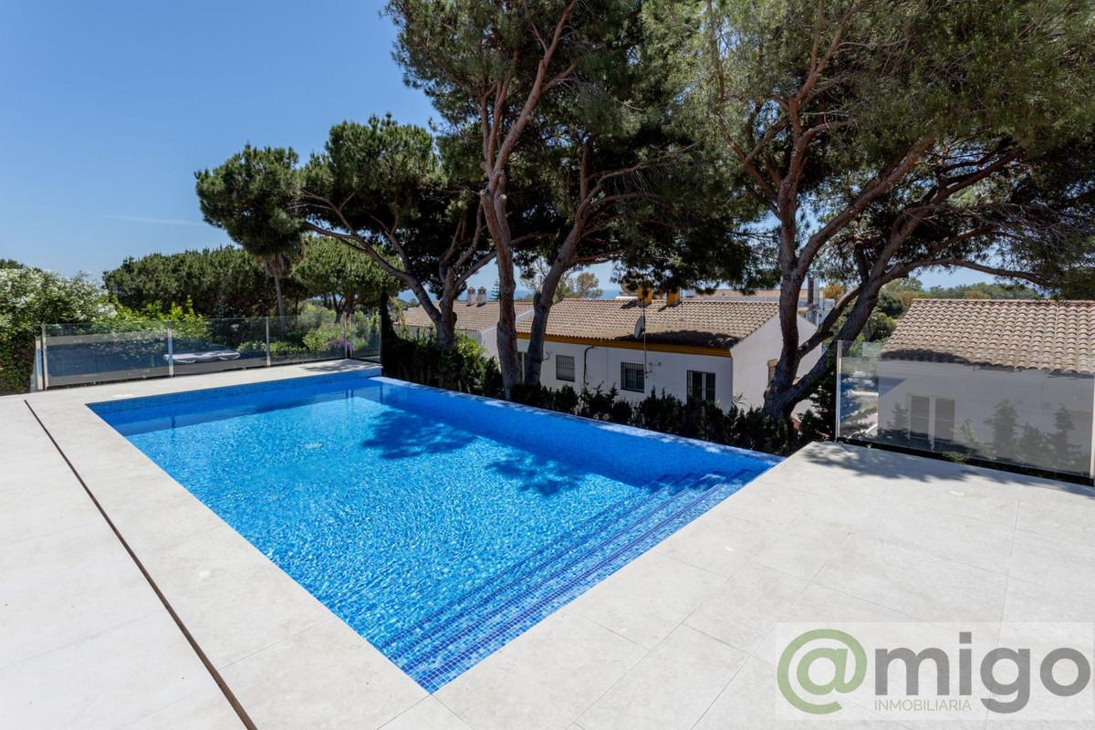 For sale of villa in Marbella