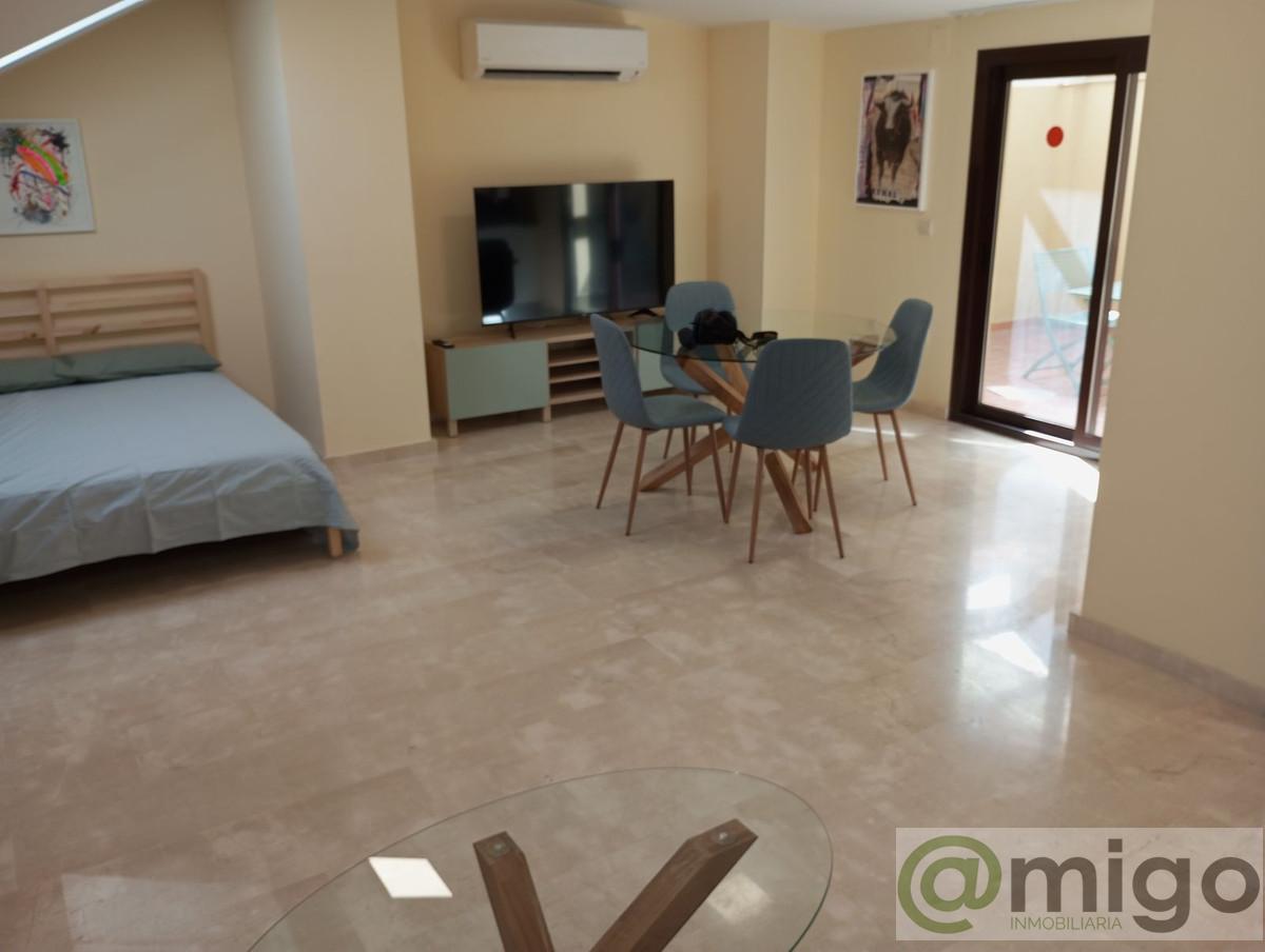 For sale of penthouse in Málaga Centro