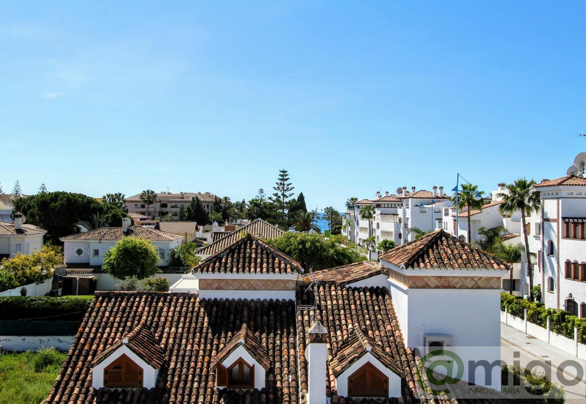 Продажа от

 Виллa на Marbella