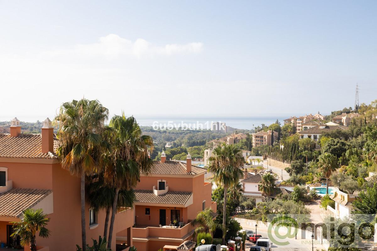 For sale of penthouse in Marbella