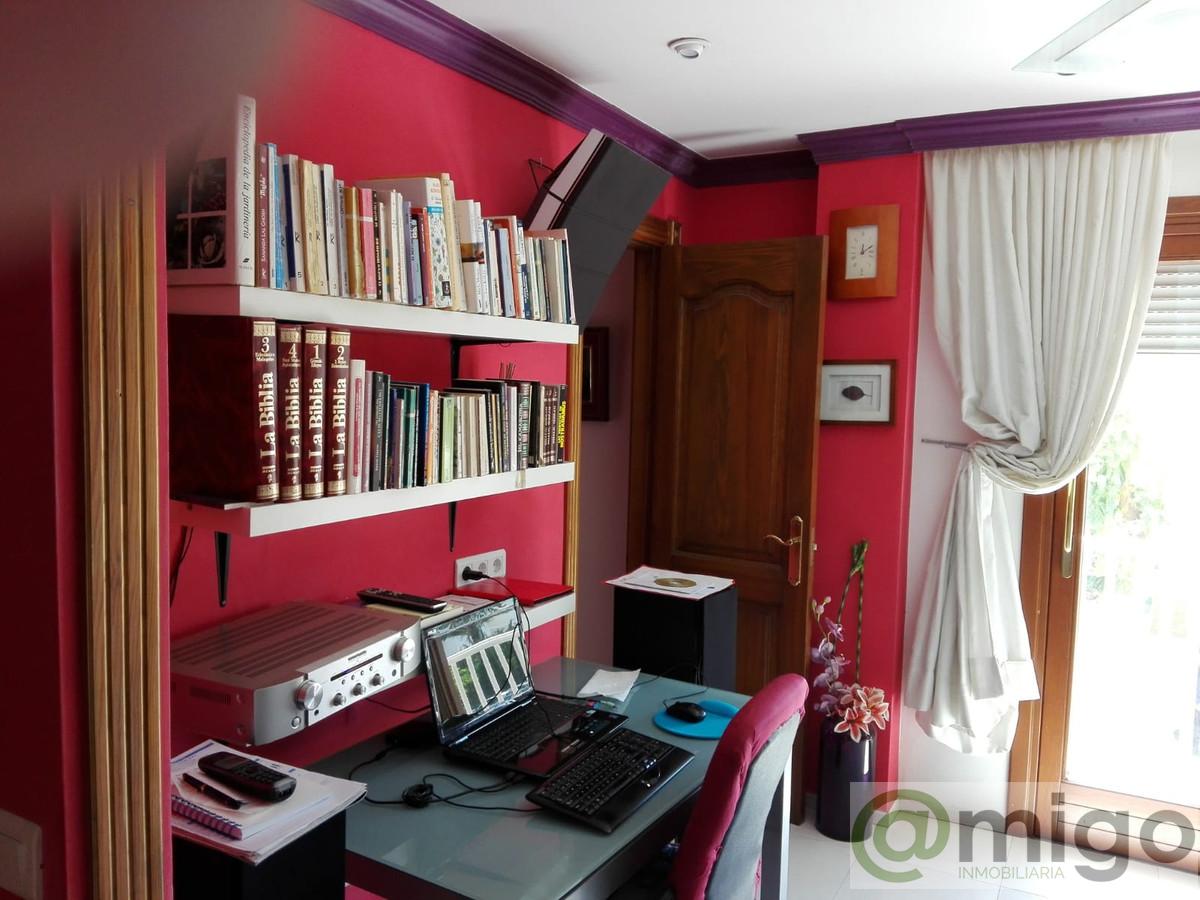 Venta de apartamento en San Luis de Sabinillas