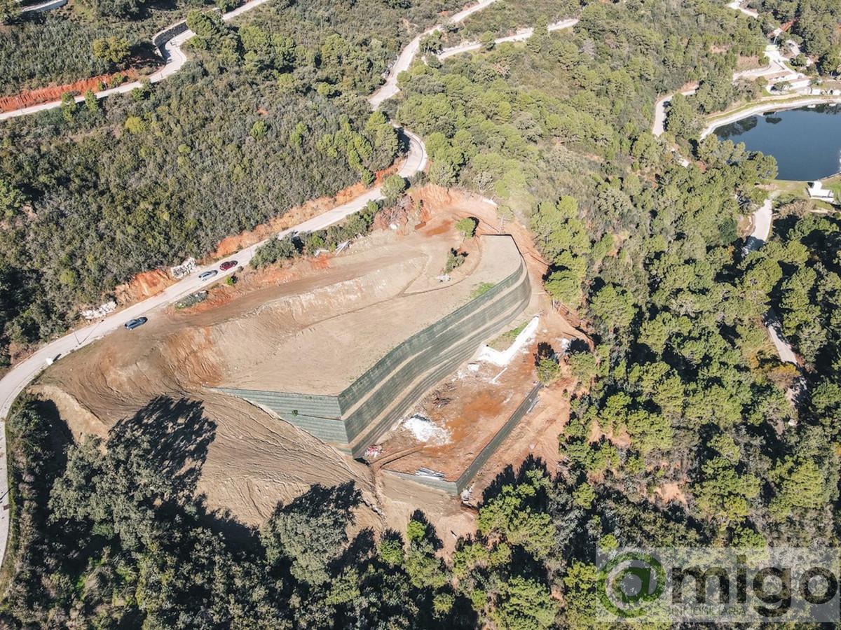 For sale of land in Marbella
