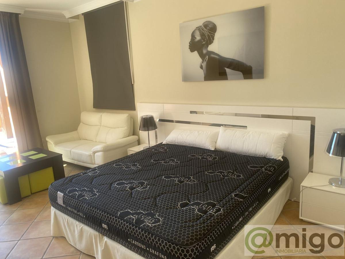 Venta de Ático en Estepona