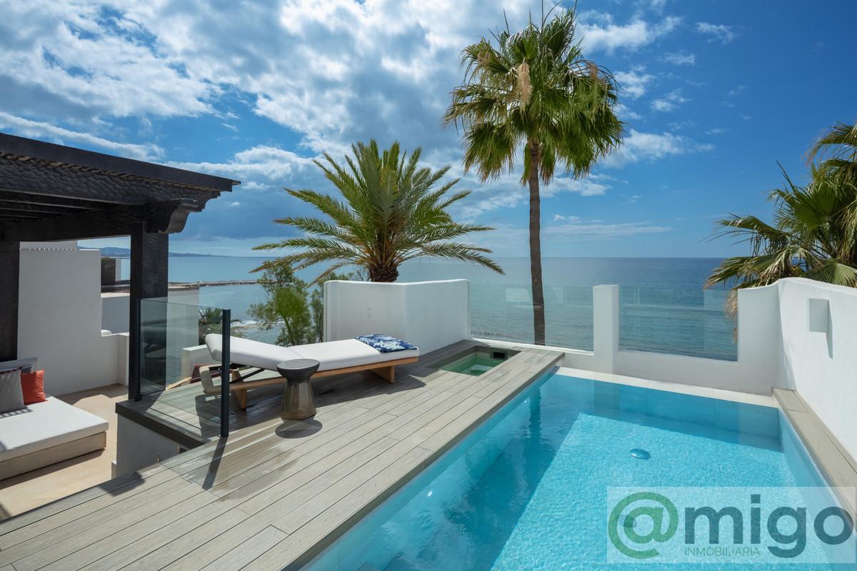 For sale of penthouse in Marbella