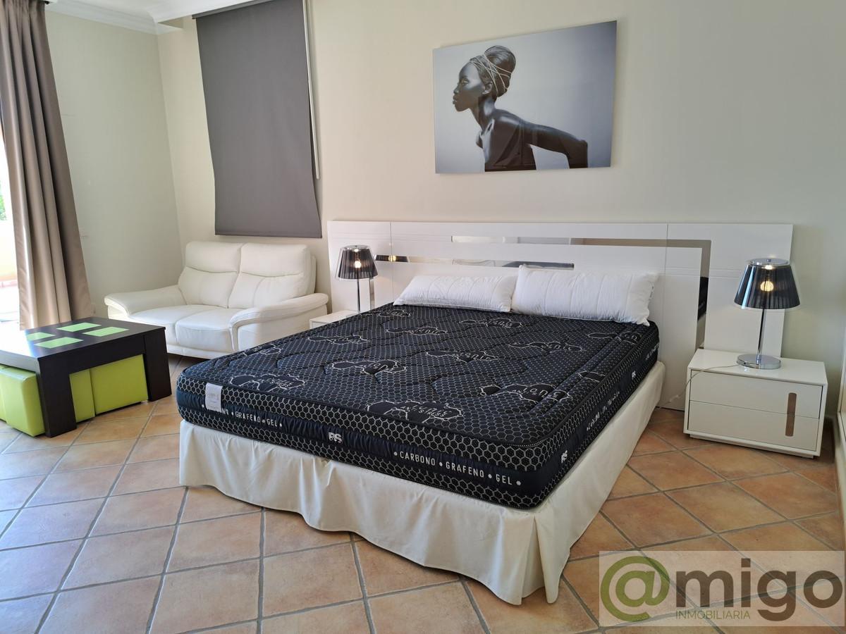 Venta de local en Estepona