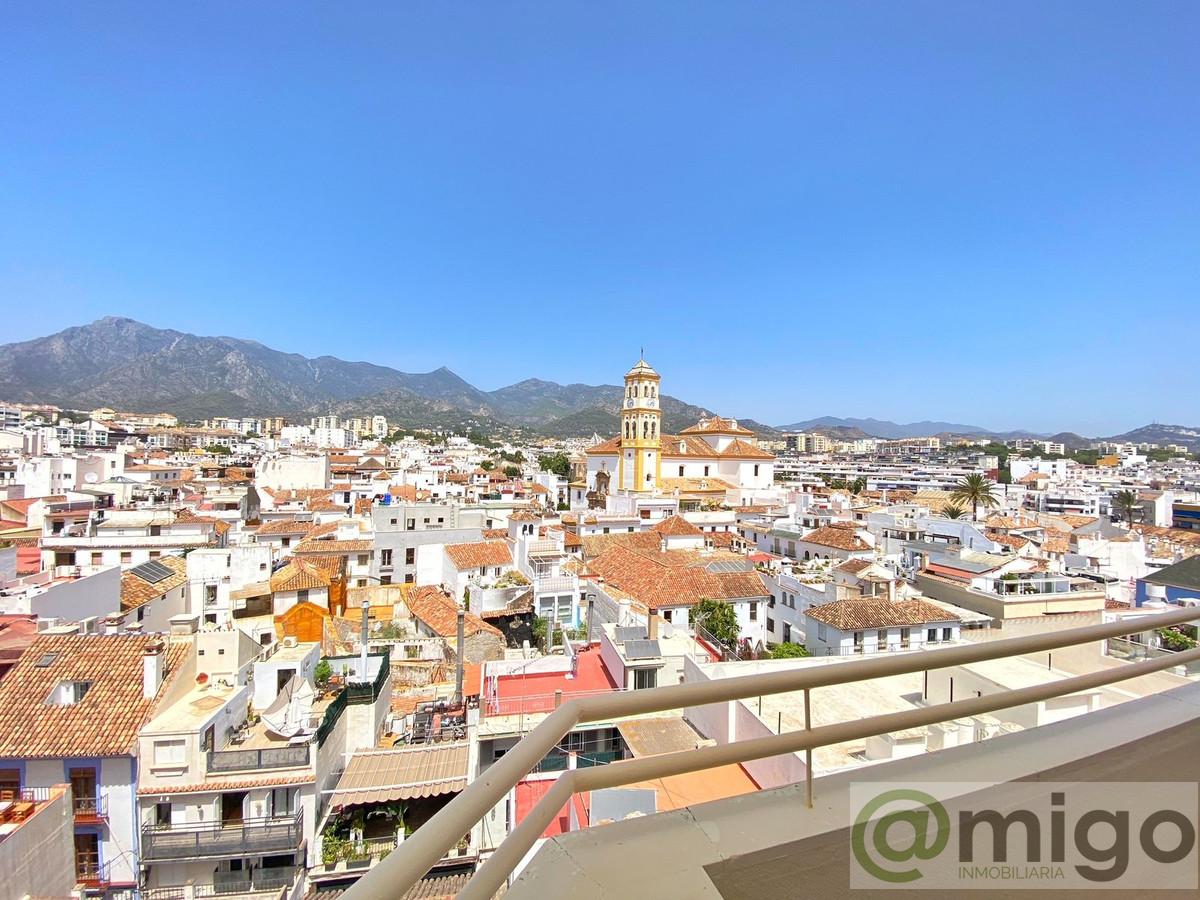For sale of penthouse in Marbella