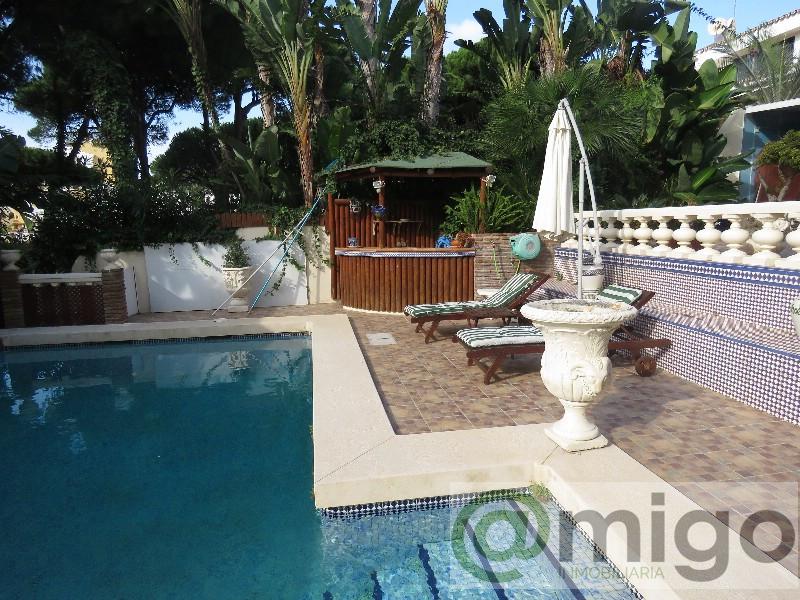 For sale of villa in Marbella