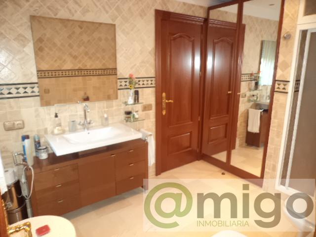 For sale of villa in Marbella