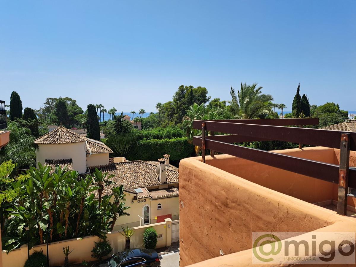 Venta de Ático en Estepona