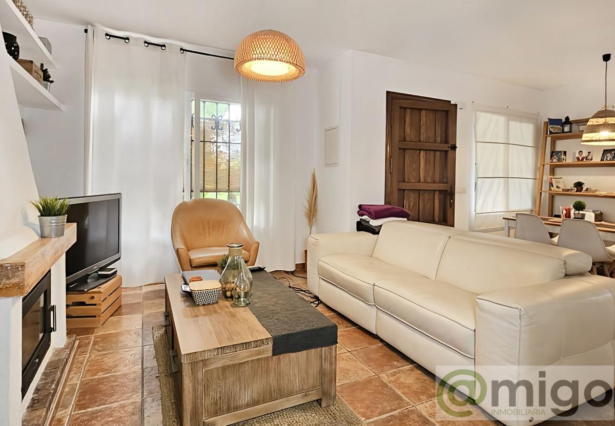 For sale of apartment in El Paraiso