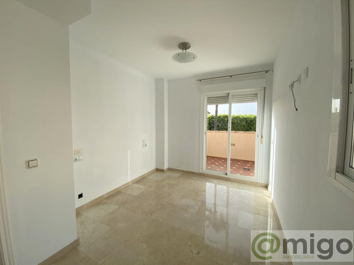 Venta de villa en La Duquesa