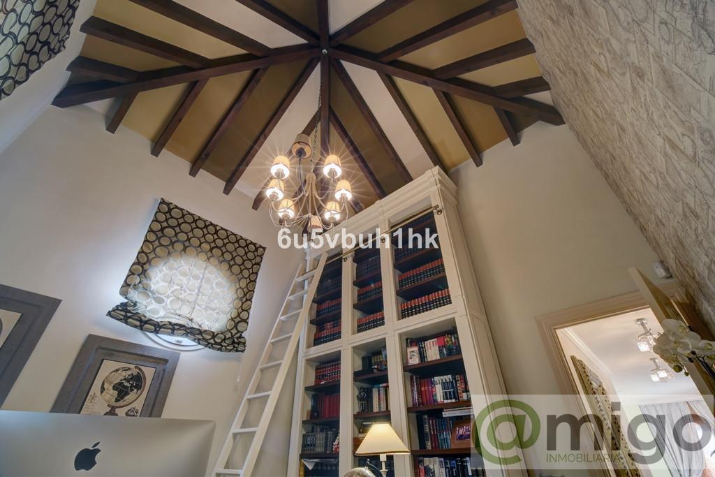 For sale of villa in Marbella