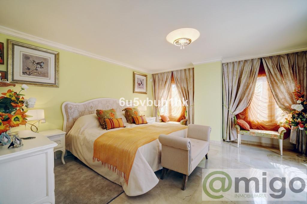 For sale of villa in Marbella