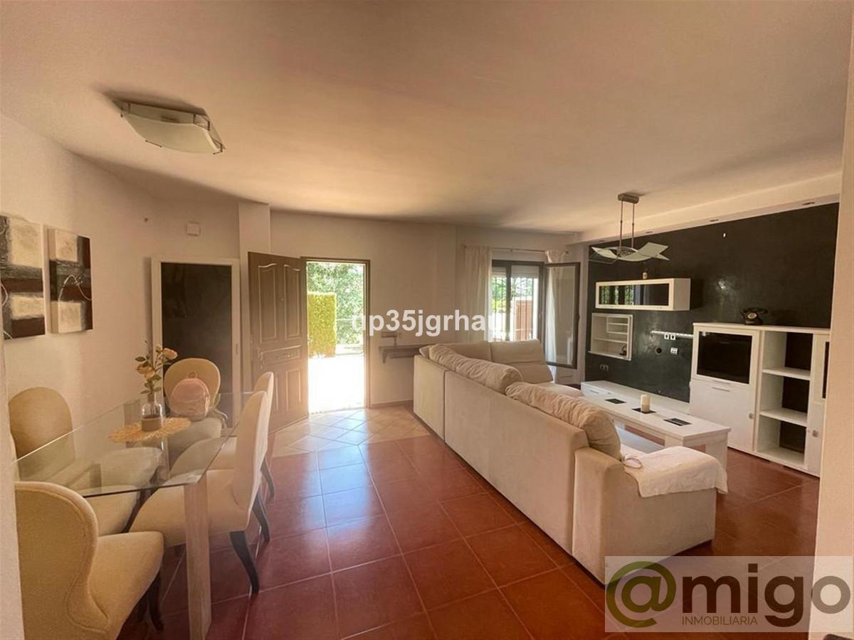 For sale of villa in Casares