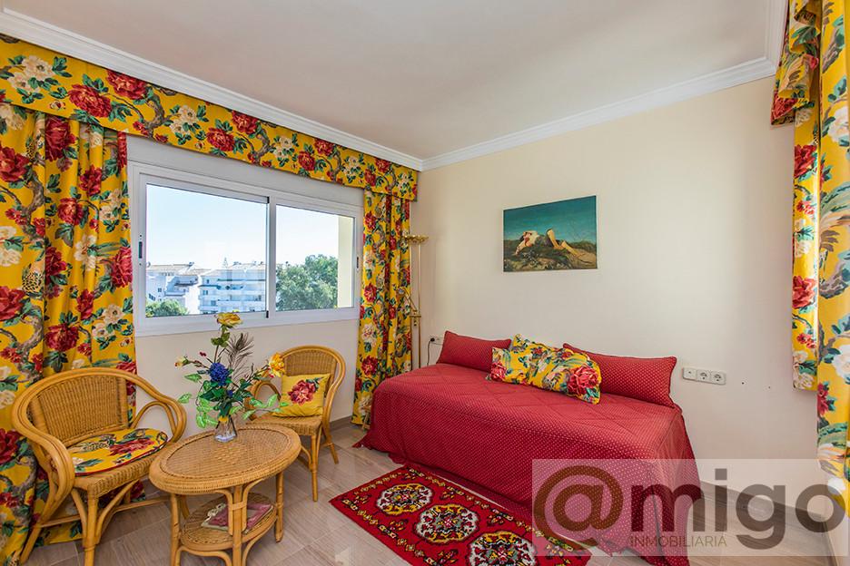 For sale of penthouse in Marbella