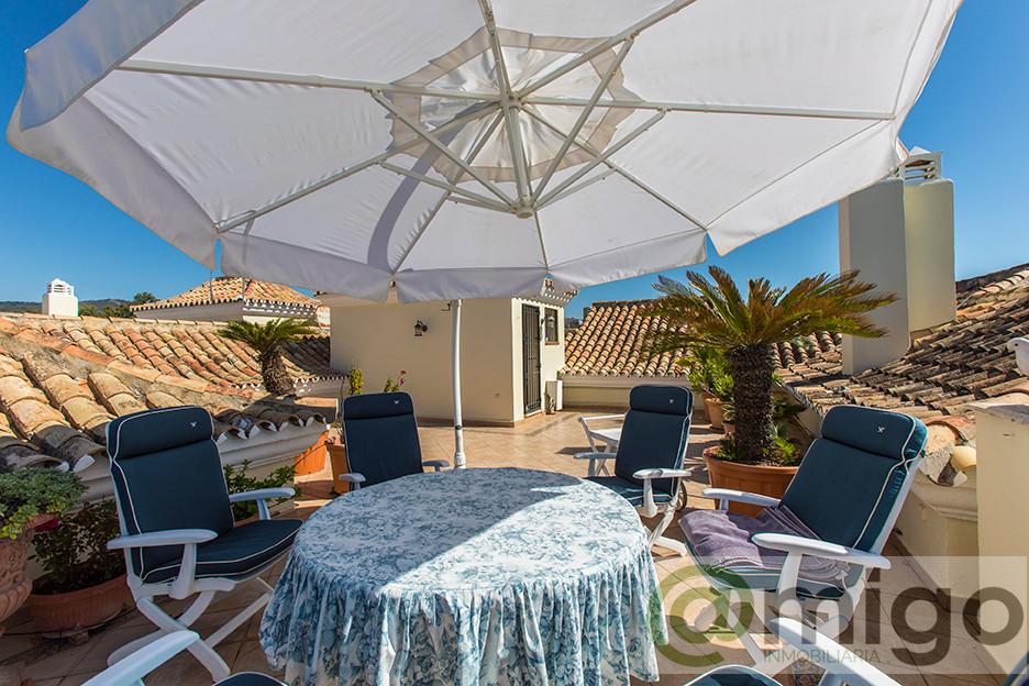 For sale of penthouse in Marbella