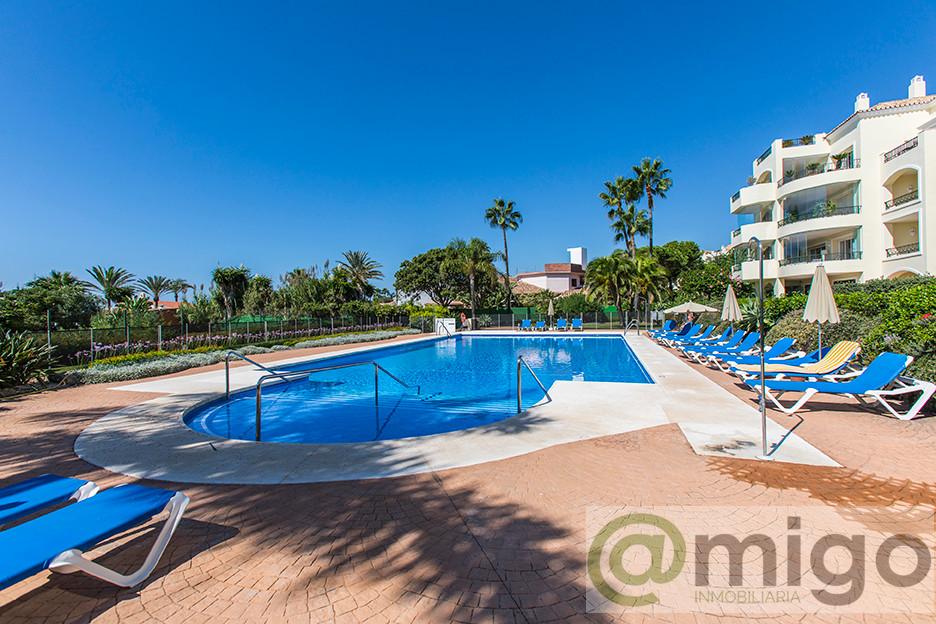 For sale of penthouse in Marbella