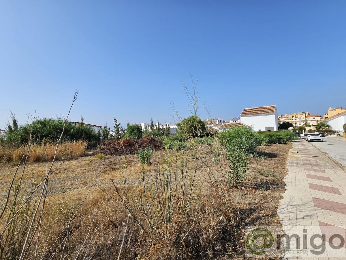 Venta de terreno en Calahonda