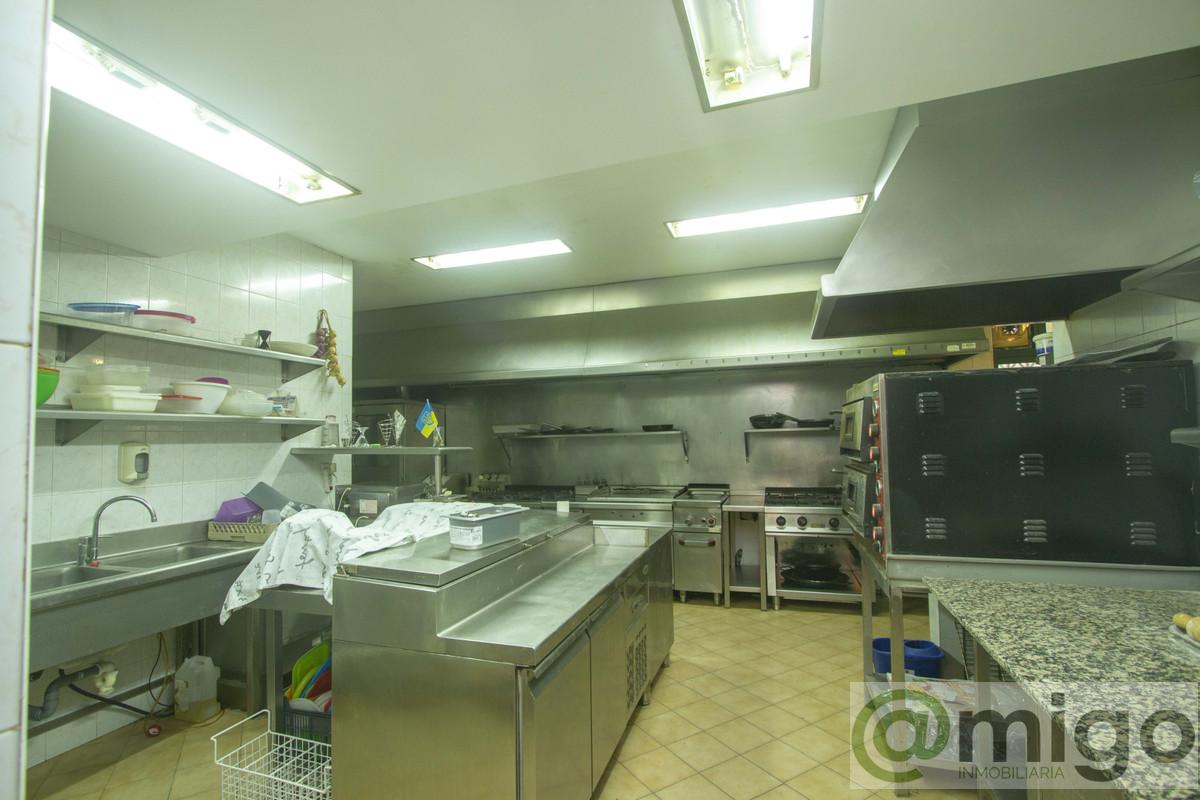 For sale of commercial in Marbesa