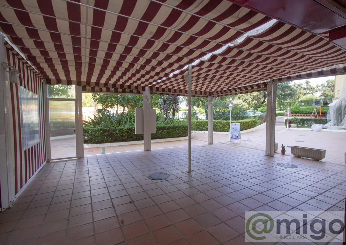 For sale of commercial in Marbesa
