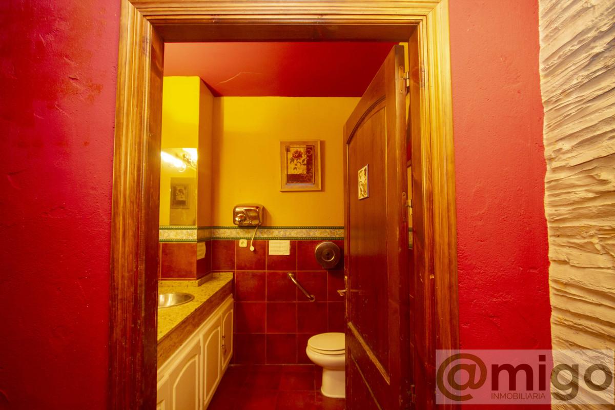 For sale of commercial in Marbesa
