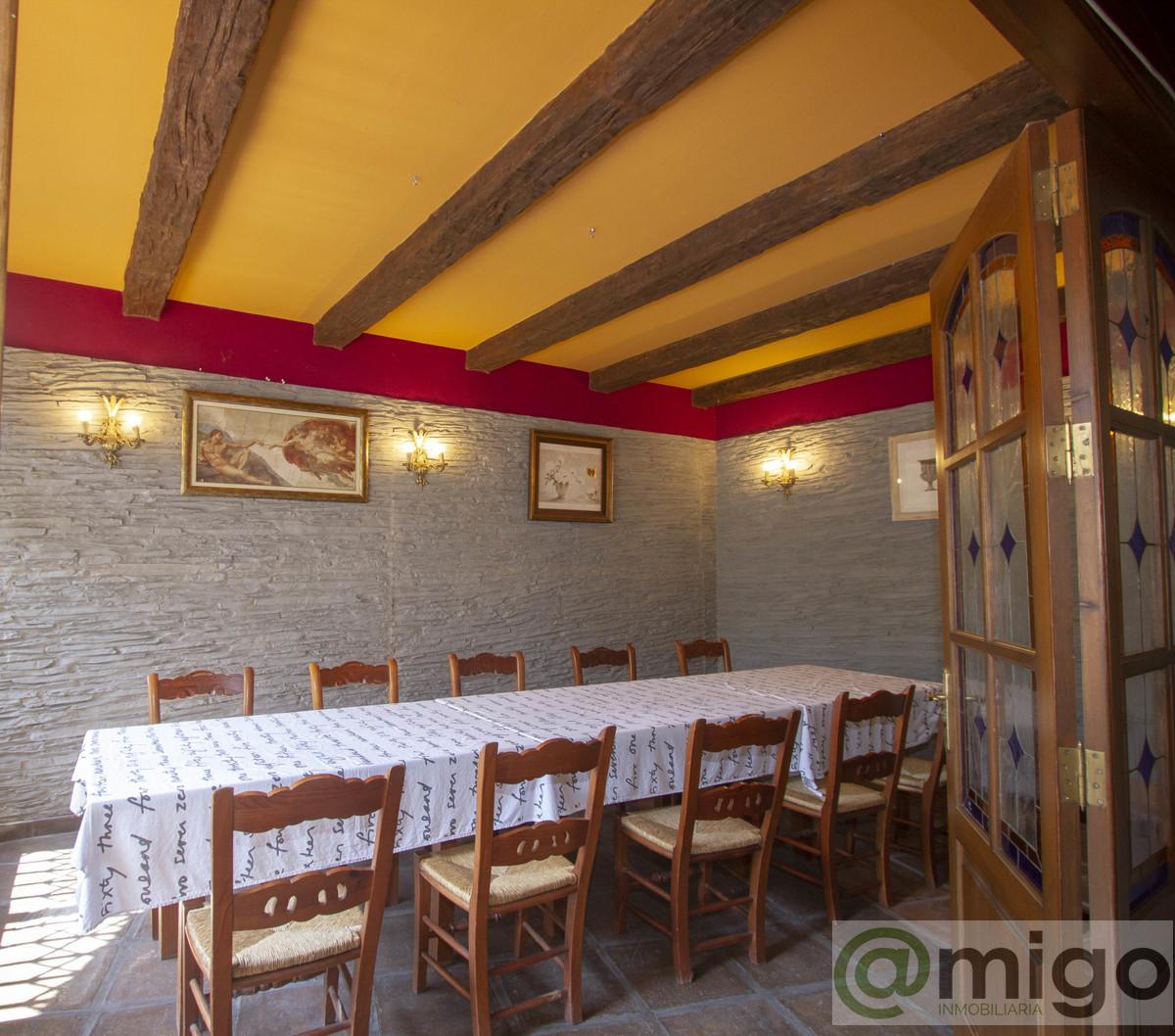 For sale of commercial in Marbesa