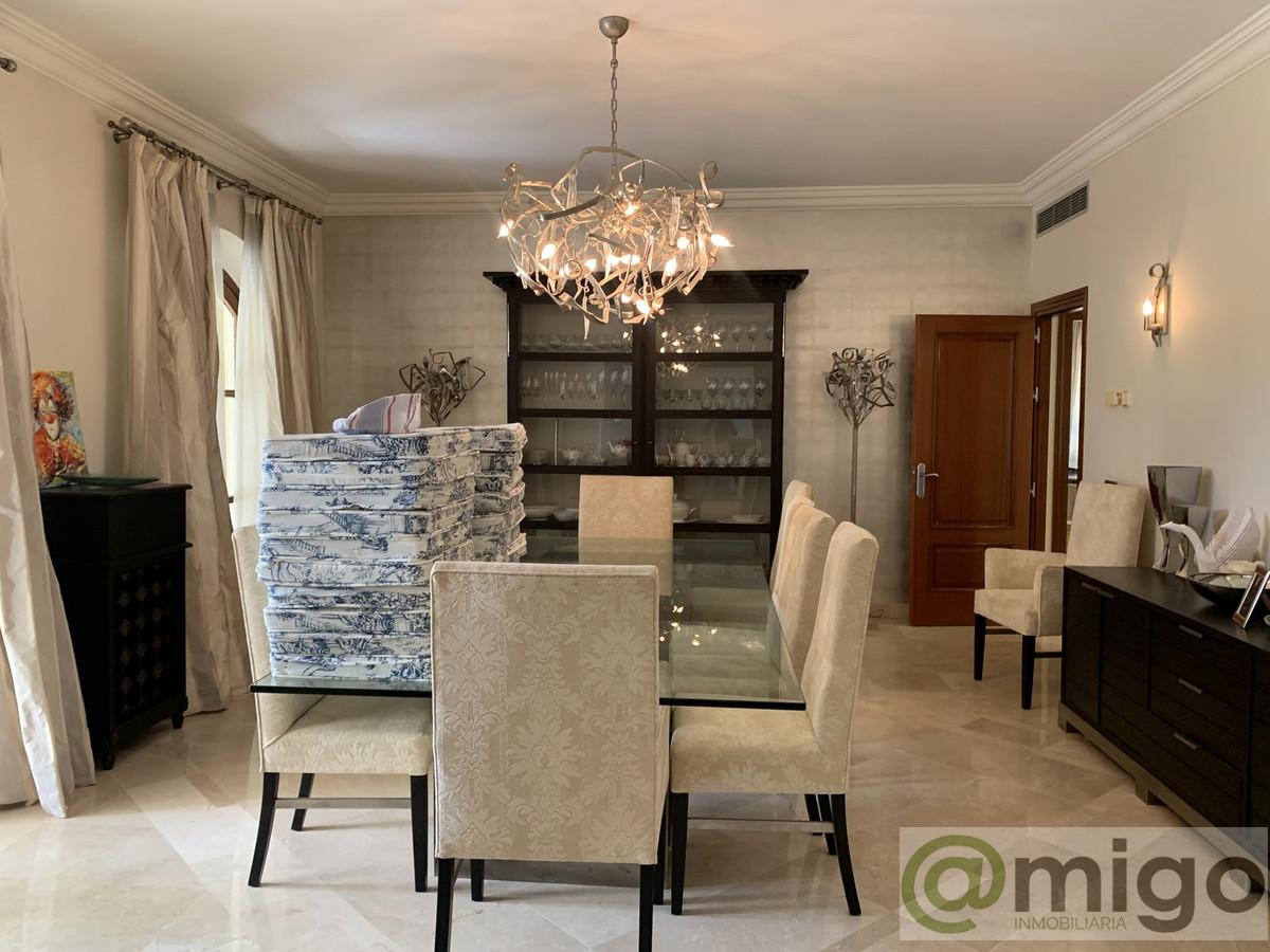 For sale of villa in Marbella