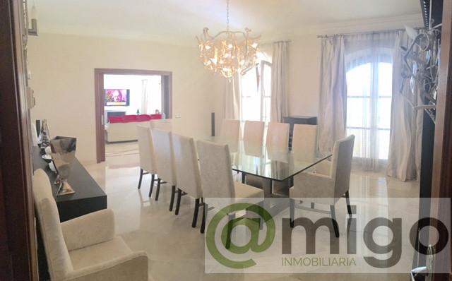 For sale of villa in Marbella