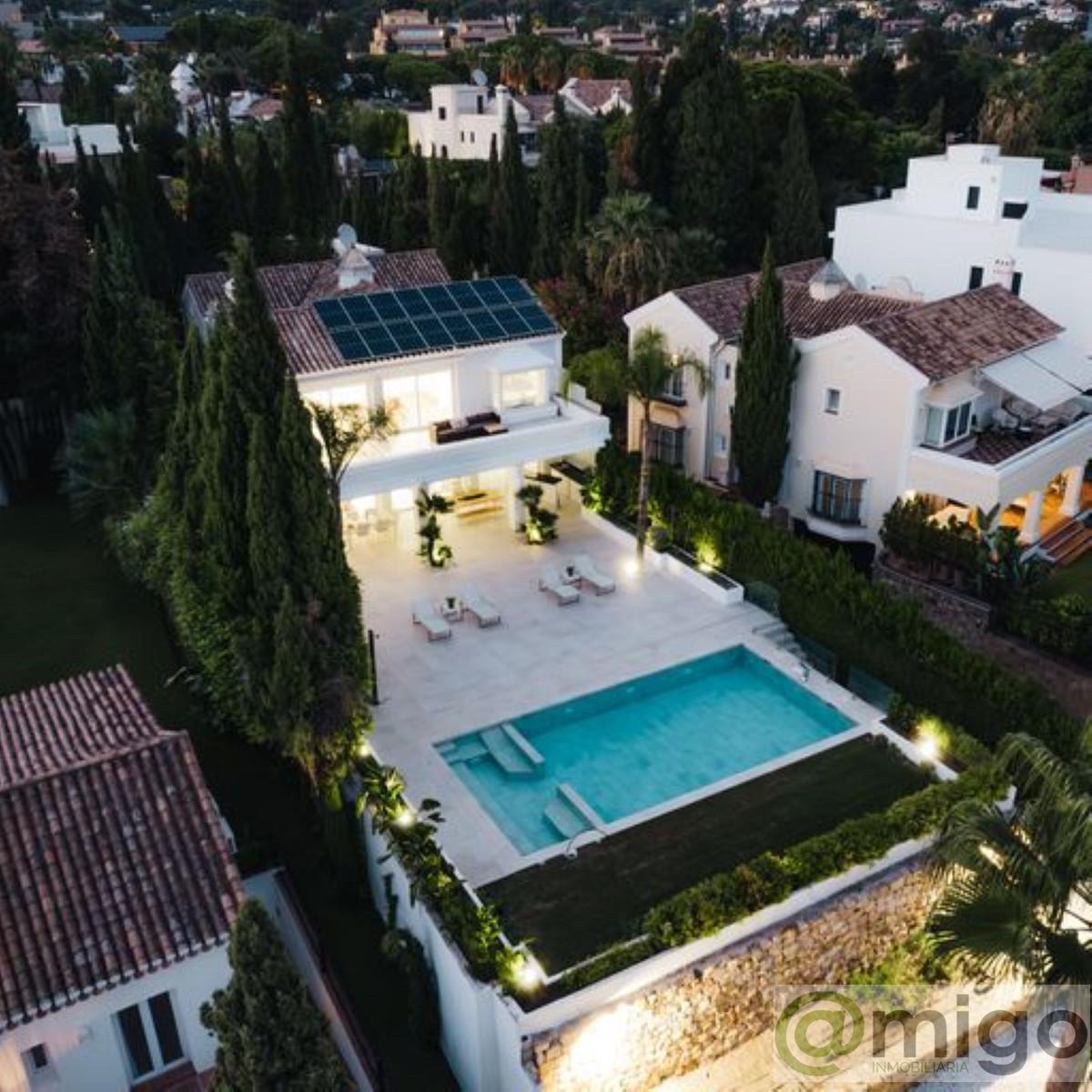 For sale of villa in Marbella