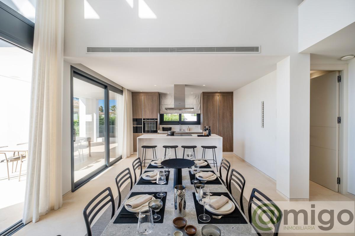 Venta de villa en Estepona