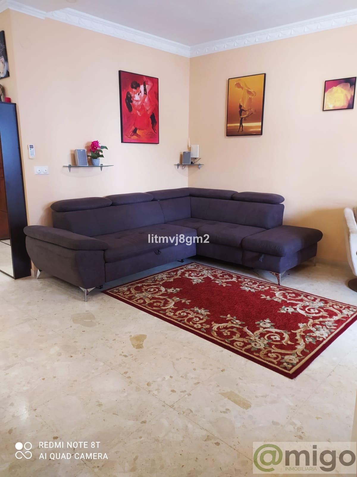 For sale of apartment in Calahonda