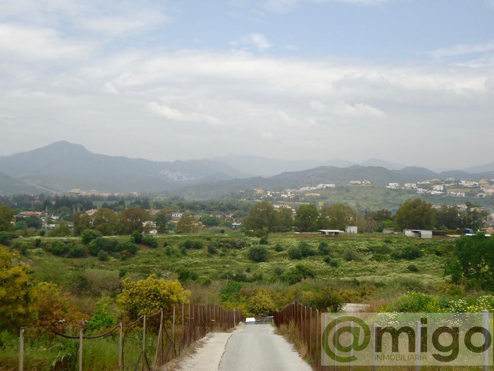 Продажа от

 Земельные участки на Marbella