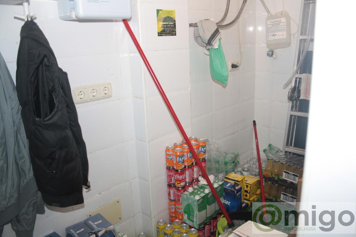 Venta de local en Estepona