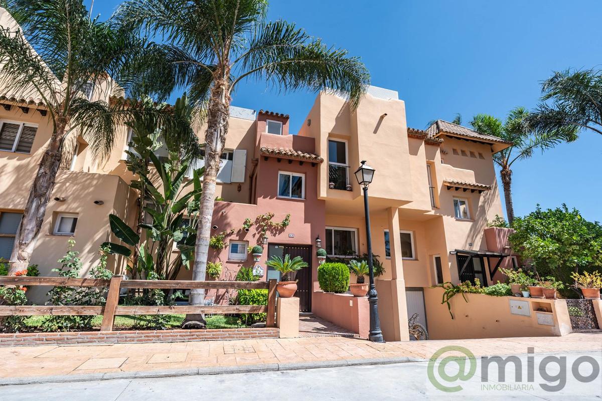 For sale of villa in Marbella