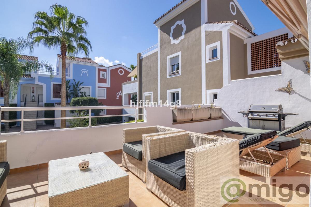 Venta de Ático en Estepona